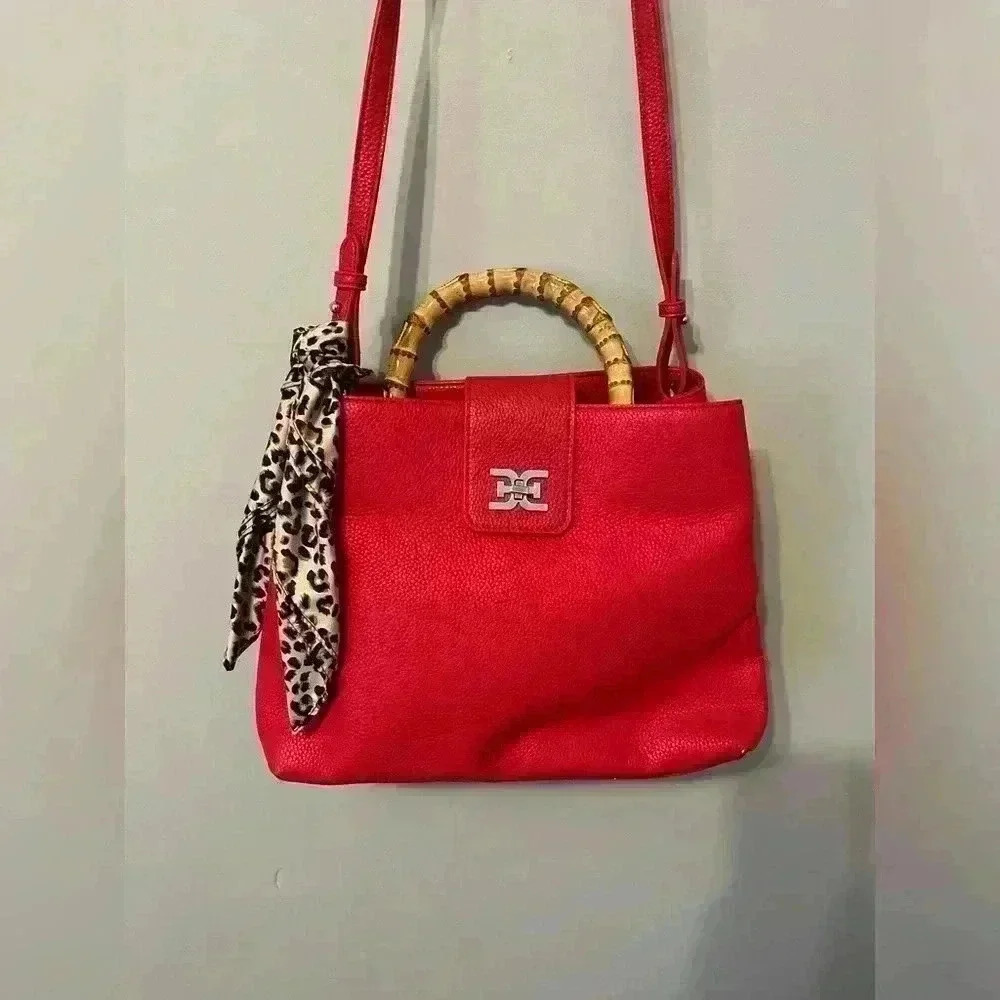 Sam Edelman Ruby Red Satchel/Crossbody w/Bamboo
Style Handle - Picture 16 of 16